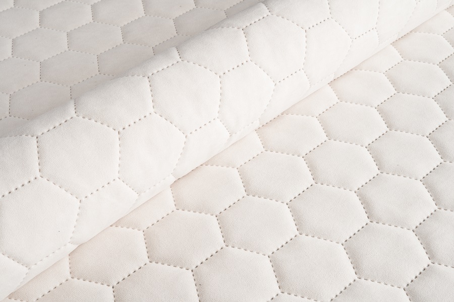 Велюр стьобаний Uttario Velvet 3D 2978/U5/O100 Молочний